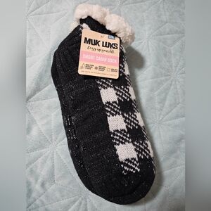 Muk Luks Short Cabin Socks